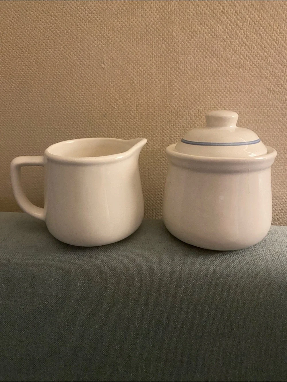Disney Gourmet Mickey Mouse Creamer and Sugar Bowl Set with Lid